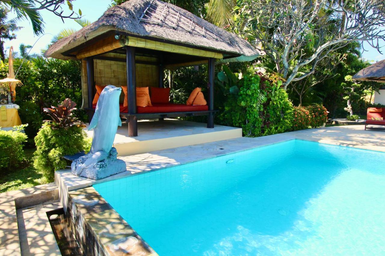 Villa Surgawi Lovina  Exterior photo